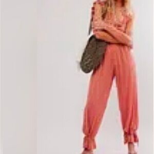NWT FREE PEOPLE sydney lace jumpsuit in corral size S/M